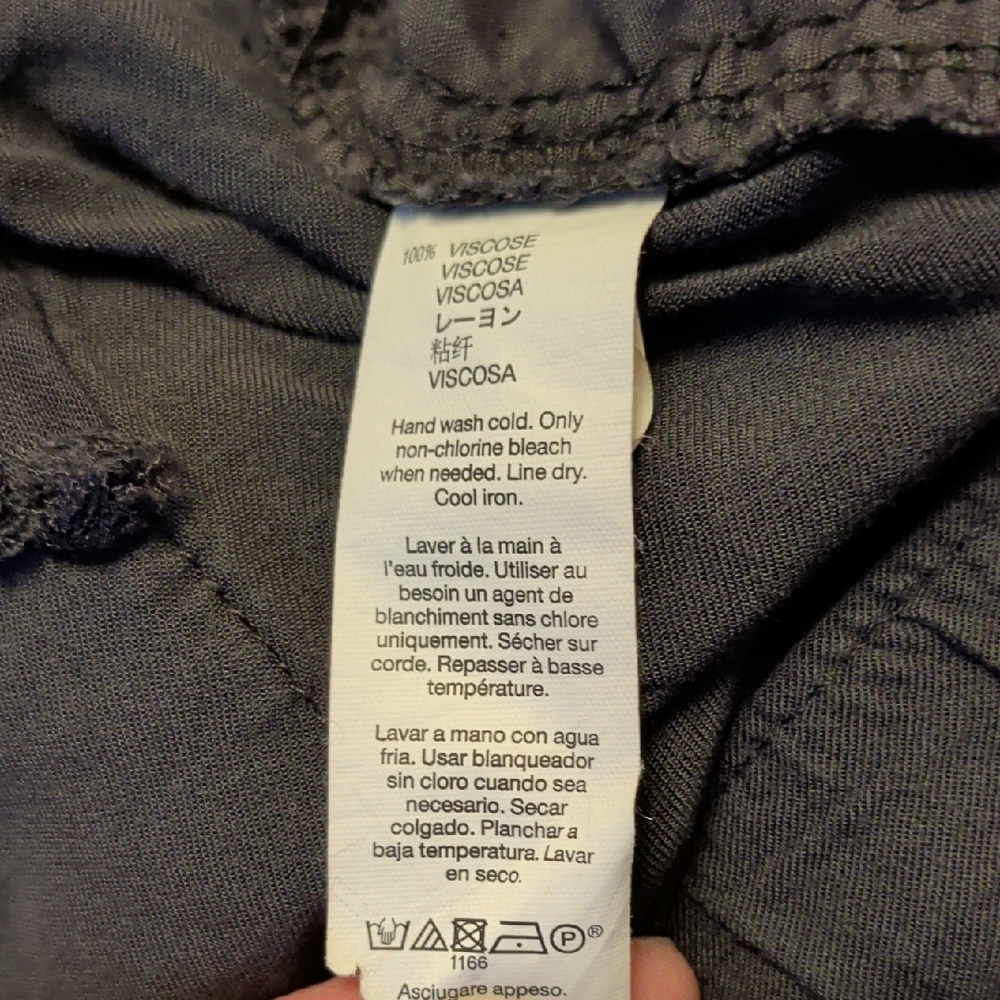 GAP Charcoal Cargo Jogger Pants - Picture 4 of 4